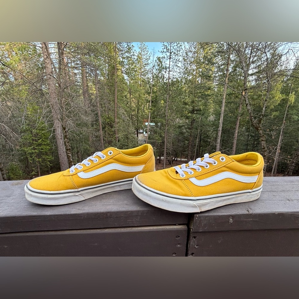 Barely Worn Women’s Mustard Yellow Vans